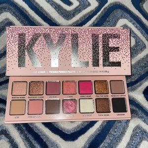 BNIB Kylie Jenner eyeshadow palette